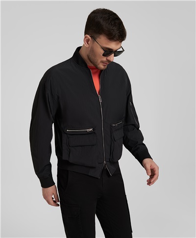 Мужские куртки-ветровки: цены и фото модных мужских курток-ветровок из стильной коллекции 2023 года от HENDERSON